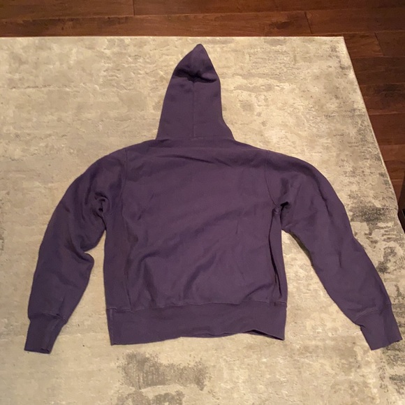 Champion - Picture 5 of 5